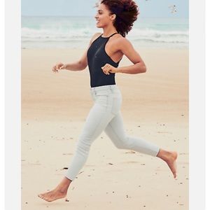 Athleta Sculptek Jeans NWT 4P